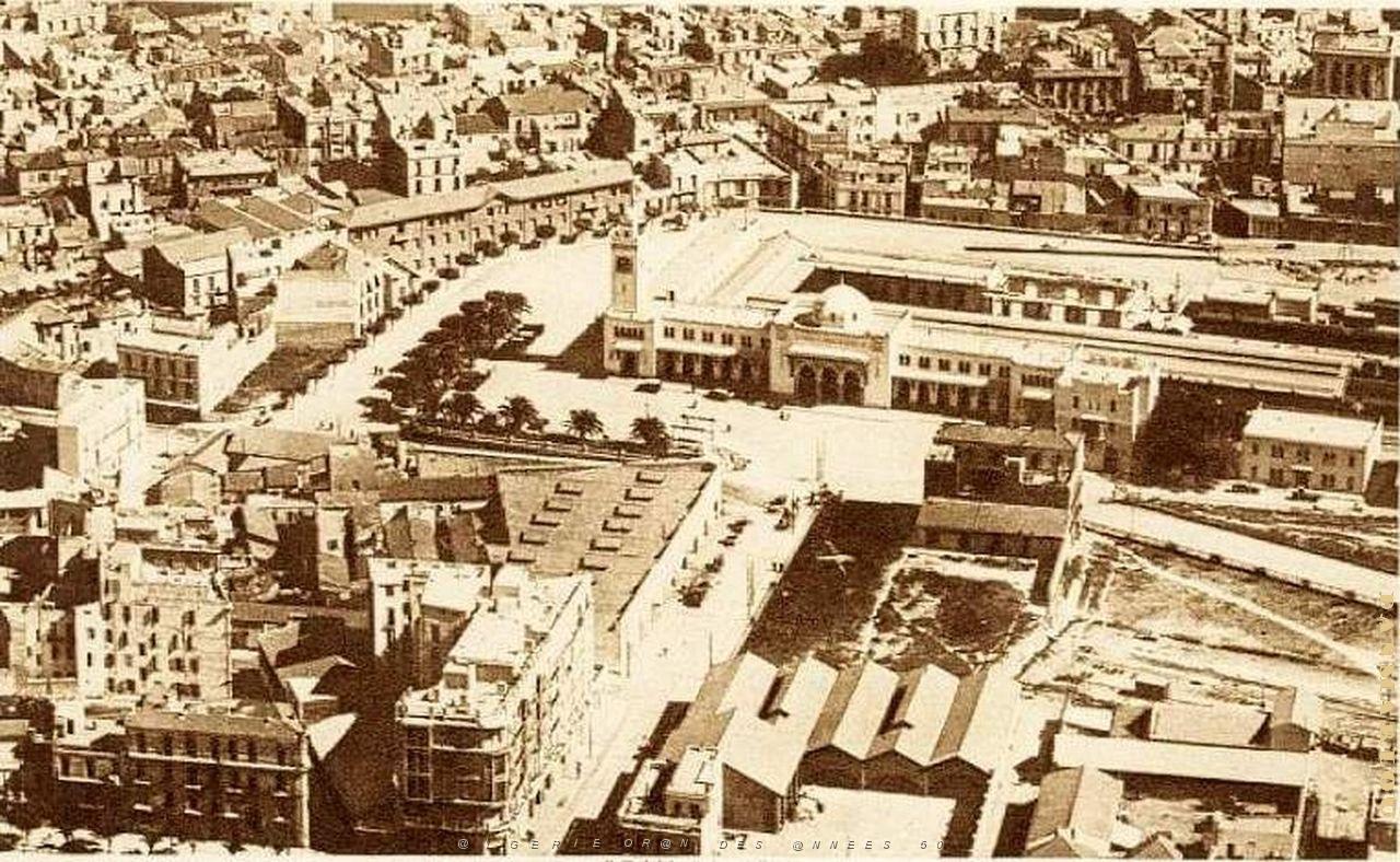 Oran- La gare PLM 02.jpg